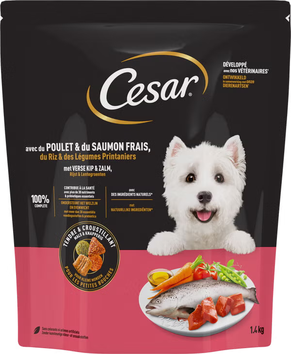 CESAR® Brokjes met verse kip en zalm 1,4kg