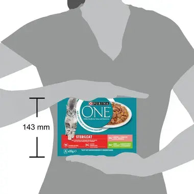 ONE® Sterilcat Fijne Malse Reepjes in Saus met Zalm en Kalkoen 8x85g